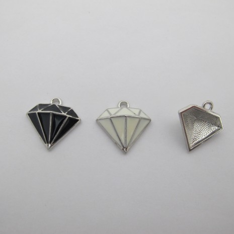 30 pcs diamond pendants 16x16mm in zamac