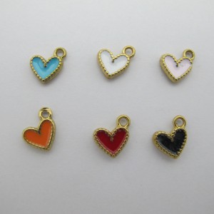 10 pcs Enameled heart pendant, stainless steel