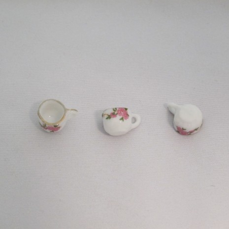 20 Breloques Petites tasses rose Céramique 17x10mm