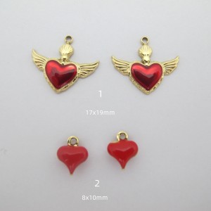 2 pcs Pendentif coeur rouge en inox doré