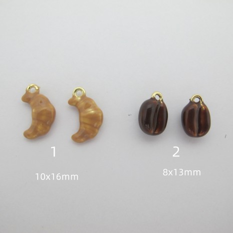 10 pcs Breloques Café croissant