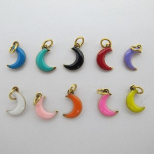 20pcs breloques lune 5x8mm Acier Inoxydable