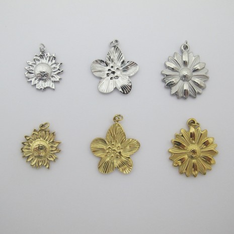 4 pcs Fleur à pétales en acier inoxydable