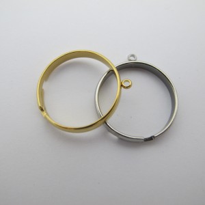 10 pcs Ring with stainless steel band