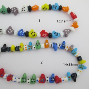 25 glass beads