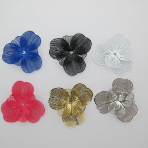 4 pcs Laser-cut flower stamp 45mm in stainless steel