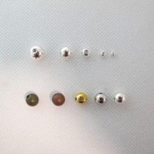 Round brass beads