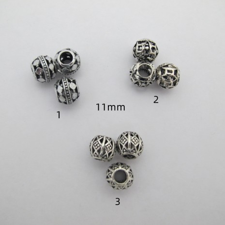 50 perles Métal 11mm trou 5mm