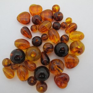 82gm Perles amber en acrylique
