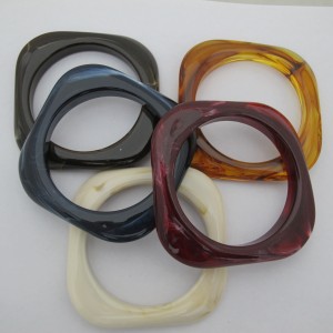 acrylic bangle bracelet