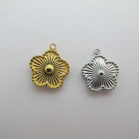 2 pcs Pendentif fleur double face 14x16mm acier inoxydable