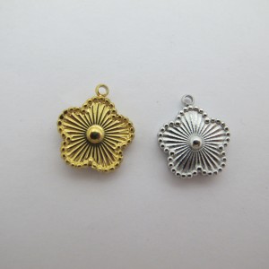 2 pcs Pendentif fleur double face 14x16mm acier inoxydable