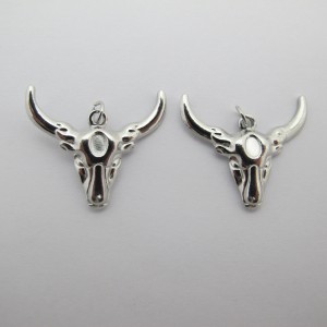 4 Buffalo head charm 22x25mm in stainless steel