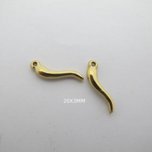 10 breloques de piment 20X3mm en Acier Inoxydable