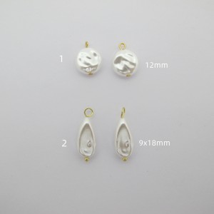 10-Piece Set of Gold-Plated 304 Stainless Steel Charms with Acrylic Pearl Imitation