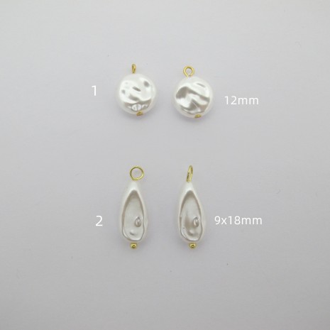 10-Piece Set of Gold-Plated 304 Stainless Steel Charms with Acrylic Pearl Imitation