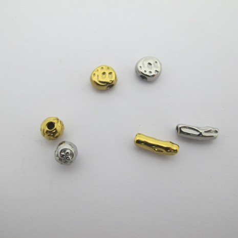 10 stainless steel beads