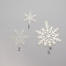 50 Estampe Flocons de neige laser cut 17x14mm/20x20mm/32x27mm