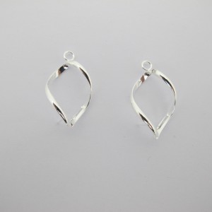 50 Pcs Attache Bélière De Boucle D'oreilles Ou Pendentifs Façon Tourbillon 28mm