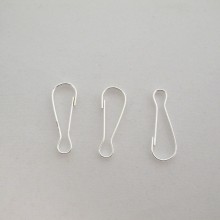 200 crochets 24x8mm