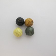 100 Round wooden beads 12mm