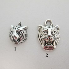 20 Pendentif Métal Tête de tigre 14x18mm/17x24mmmm