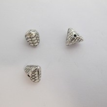 50 Metal Beads 11x8mm