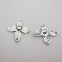 20 Spacers Metal Flowers 36x32mm