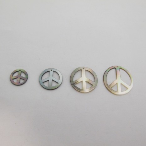 24 Sequins Peace and Love Nacre grise 13mm/17mm/20mm/24mm