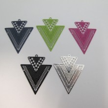 20 Double Triangle Laser Cut Stamp 40x32mm