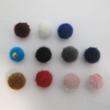 50 Round synthetic fur pompom 17 mm with golden clip