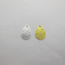 40 Pear-shaped sequins 14x10mm