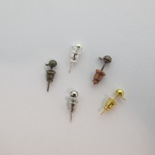 100 pieces Earrings