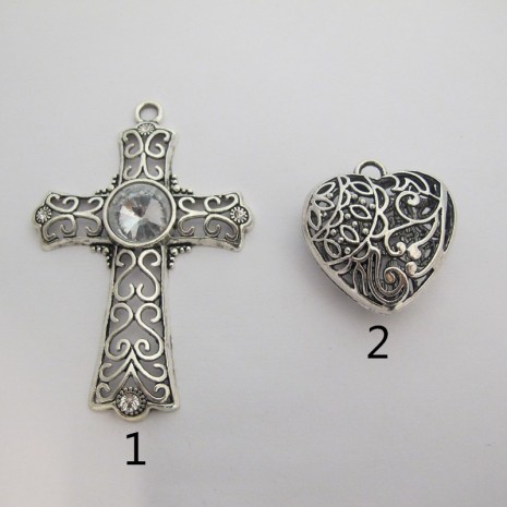 5 Pendentif en Métal